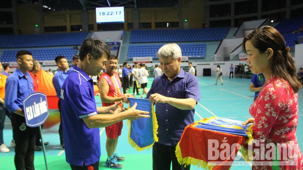 {keywords} {keywords}