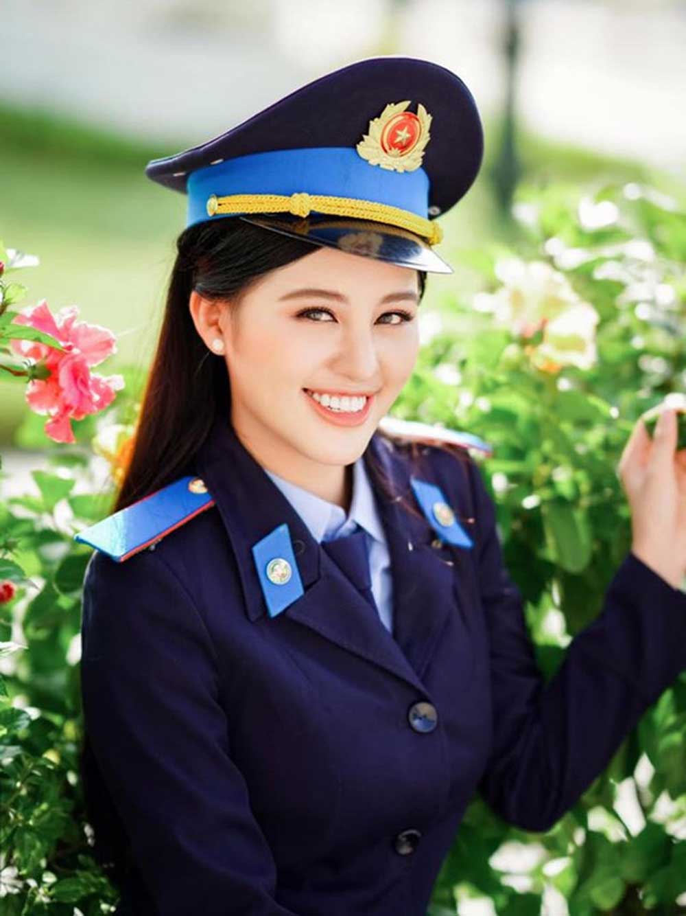 {keywords} {keywords}