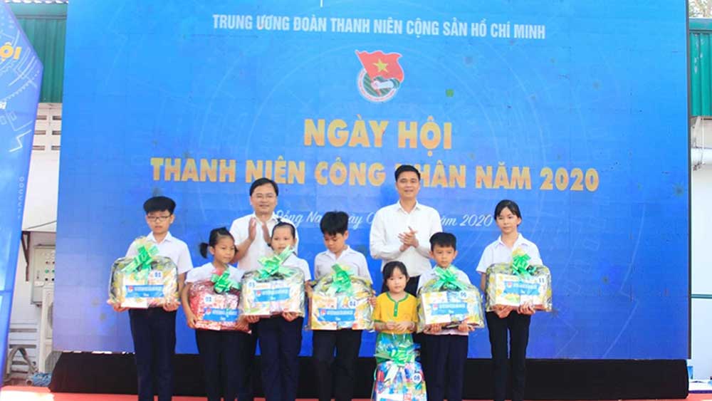 Khai mạc liên hoan người thợ trẻ giỏi toàn quốc lần thứ 11