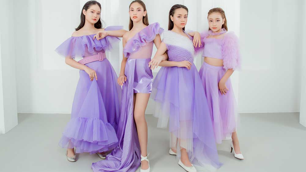 Thảo Nguyễn lăng xê đầm dạ hội tím cho trẻ em