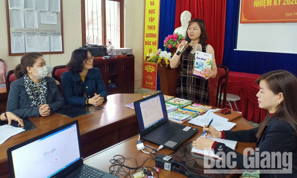 {keywords} {keywords}