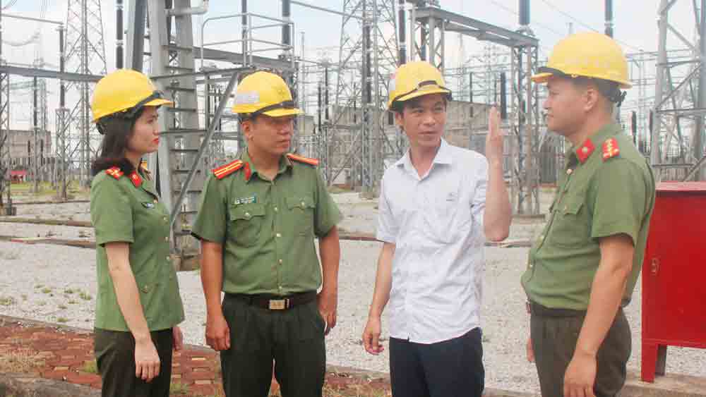 Giữ vững an ninh trên mặt trận kinh tế