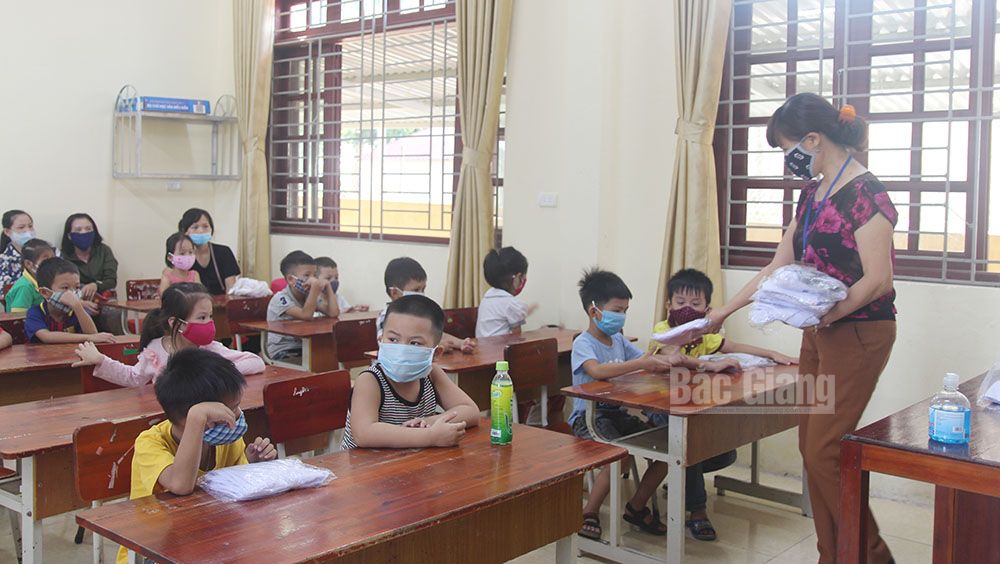 {keywords} {keywords}