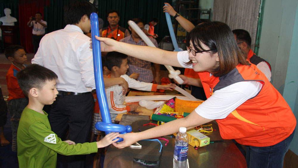 {keywords} {keywords}