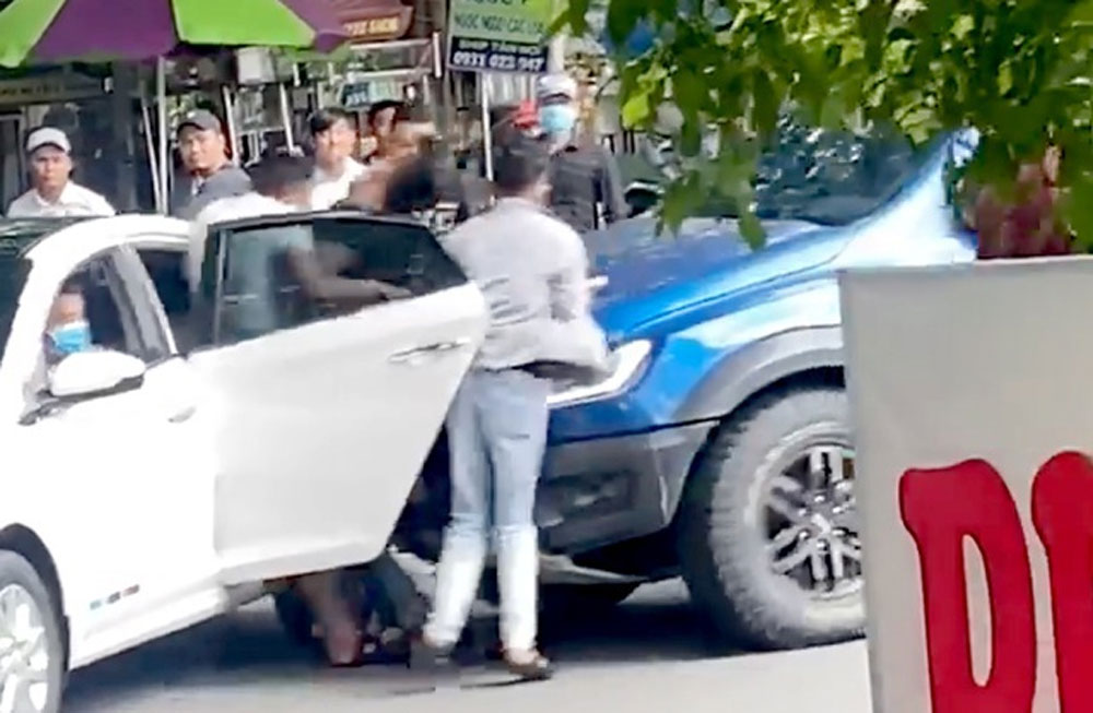 {keywords} {keywords}