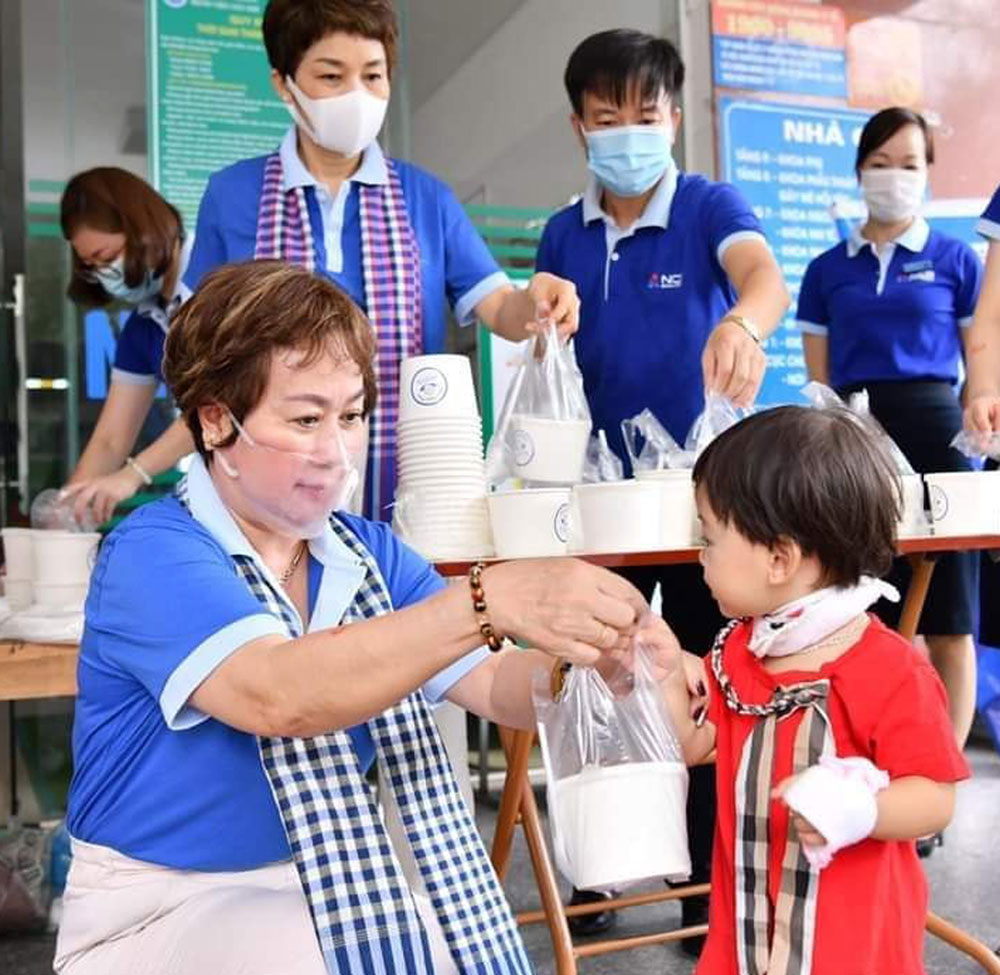 {keywords} {keywords}