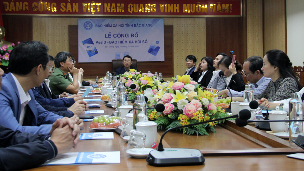 {keywords} {keywords}