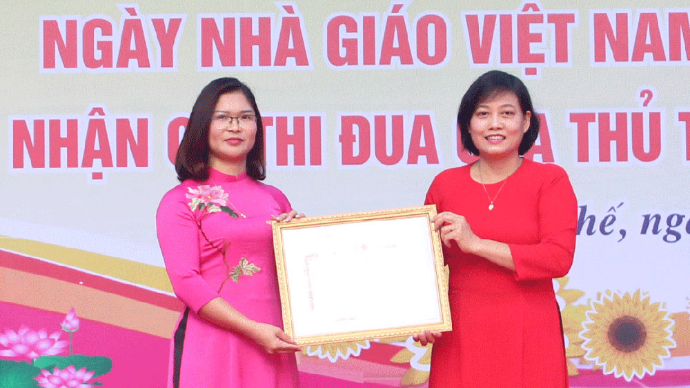 Cô giáo có nhiều trò giỏi