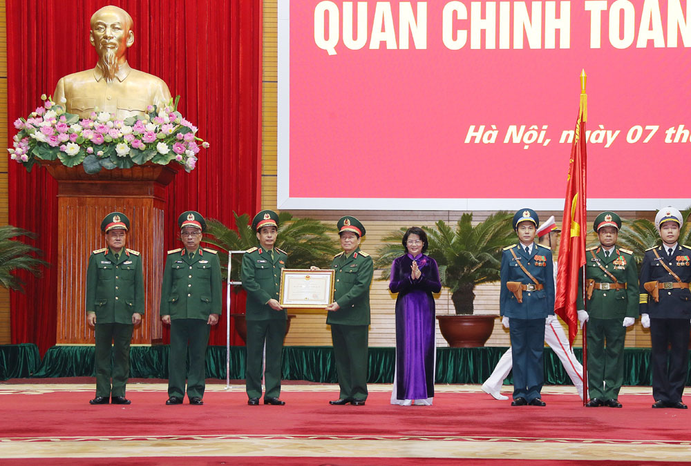 {keywords} {keywords}