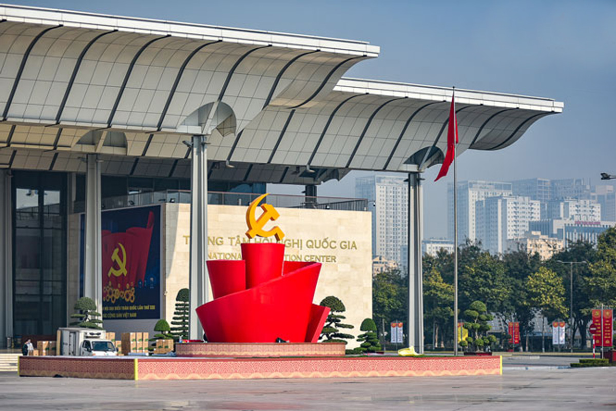 {keywords} {keywords}