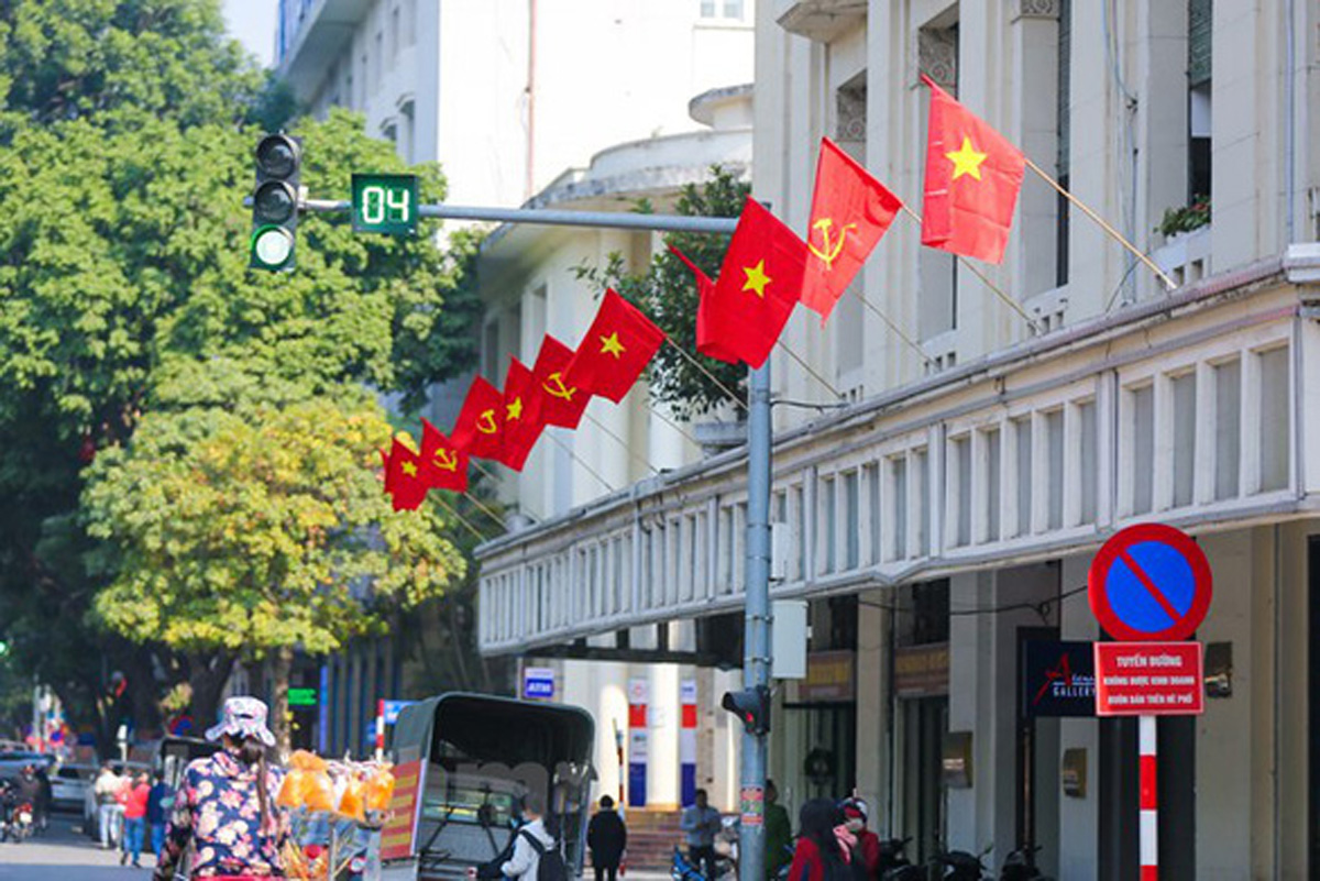 {keywords} {keywords}