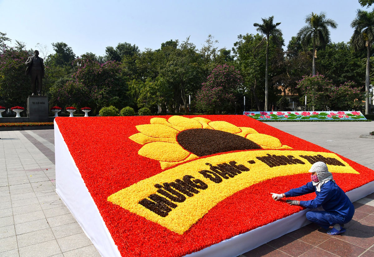 {keywords} {keywords}