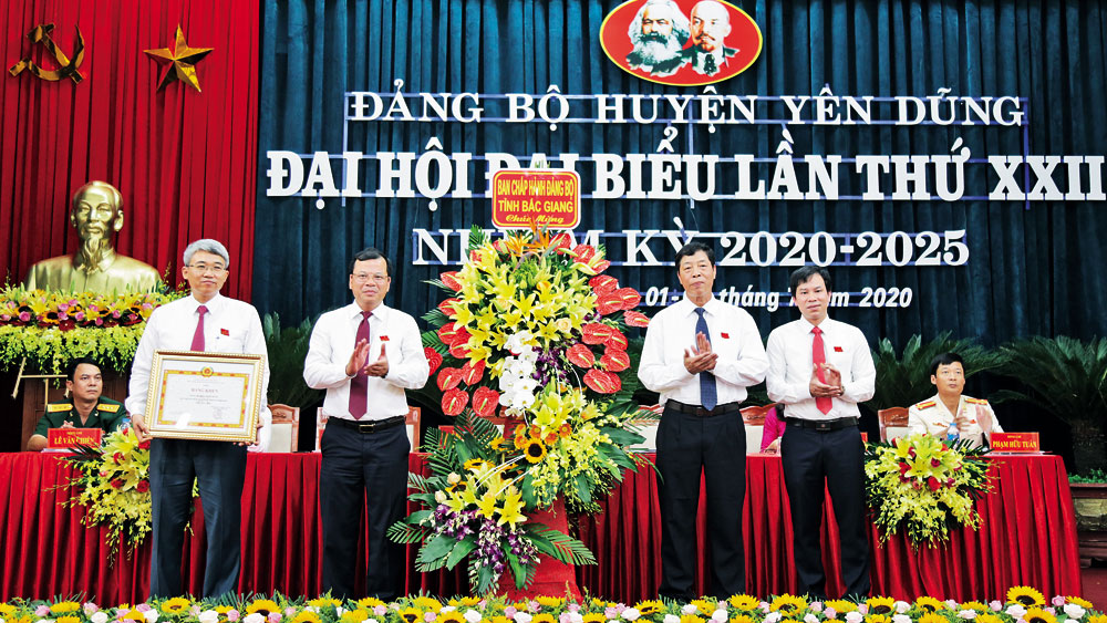 Yên Dũng: Những dấu ấn trong năm đại hội đảng bộ các cấp