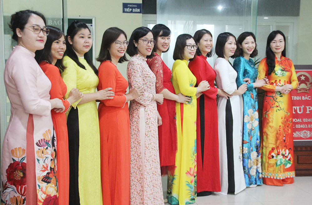 {keywords} {keywords}