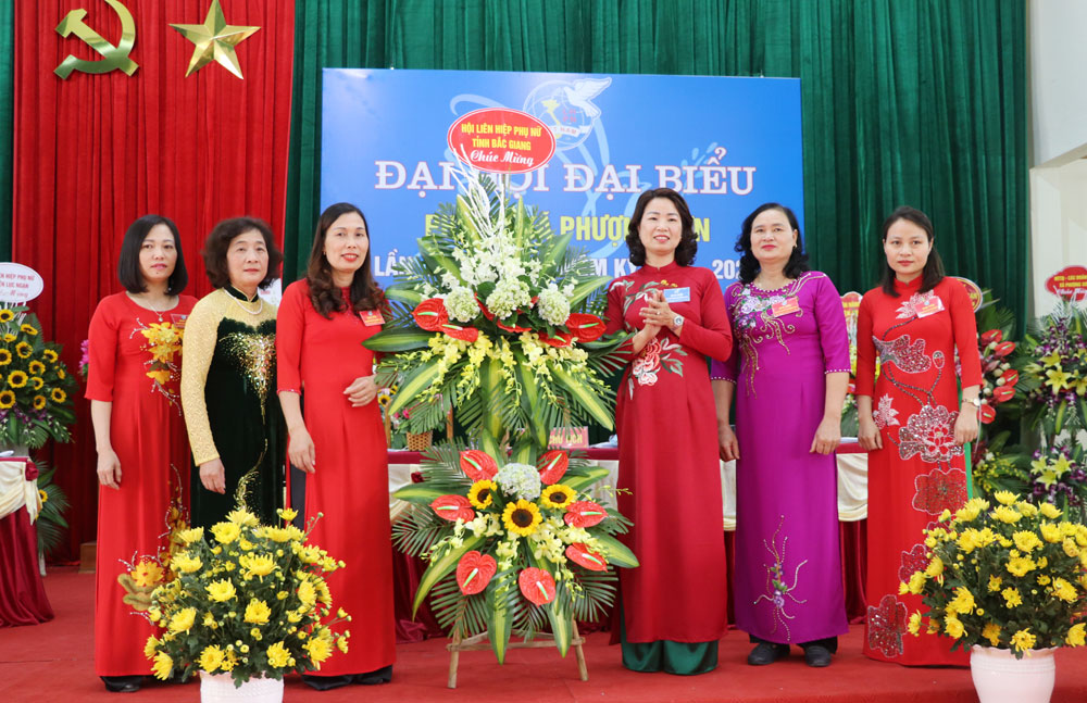 {keywords} {keywords}