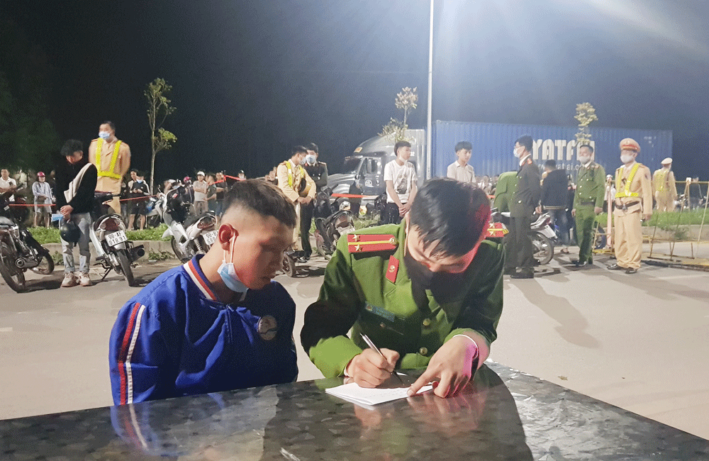 {keywords} {keywords}