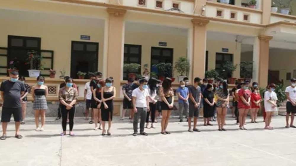 {keywords} {keywords}