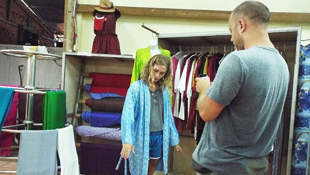 {keywords} {keywords}