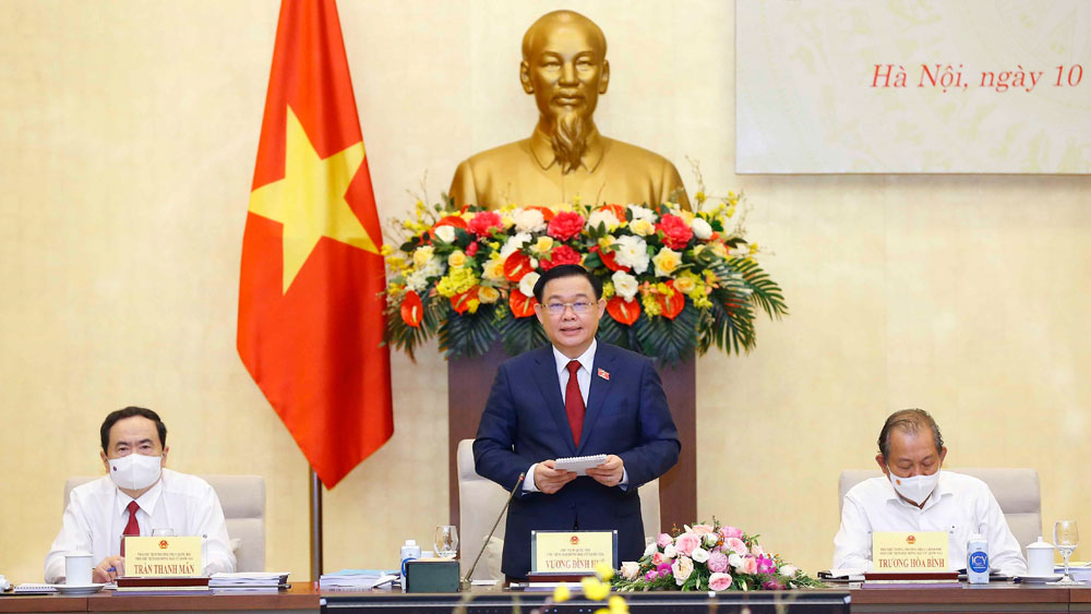 Thông qua Nghị quyết công bố kết quả và danh sách người trúng cử đại biểu Quốc hội khóa XV