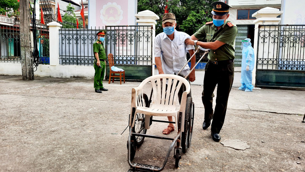 Ảnh dự thi: Vì dân