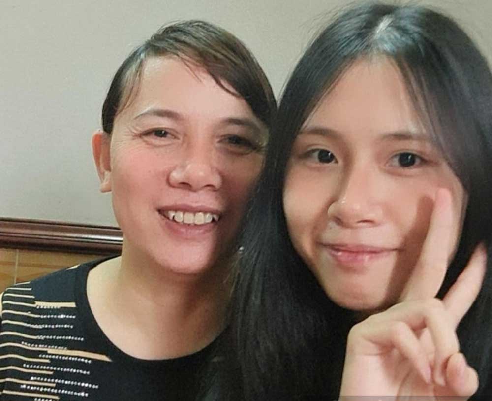 {keywords} {keywords}