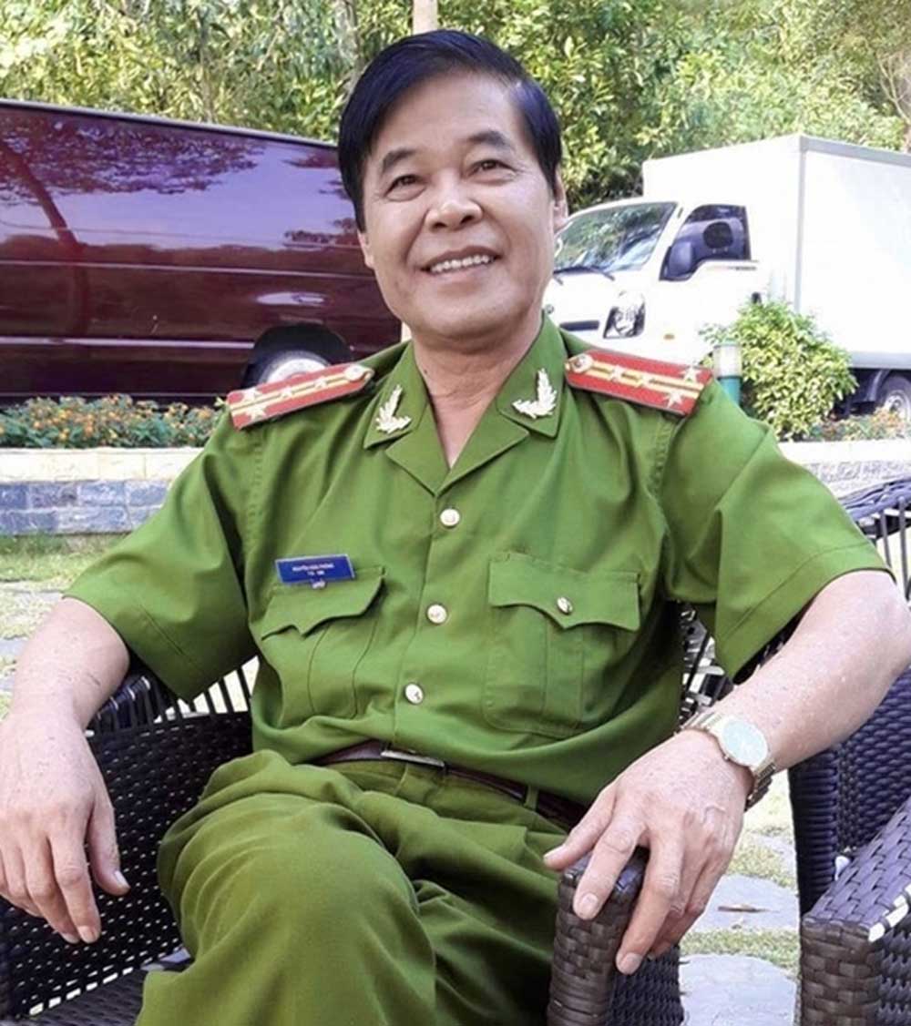 {keywords} {keywords}