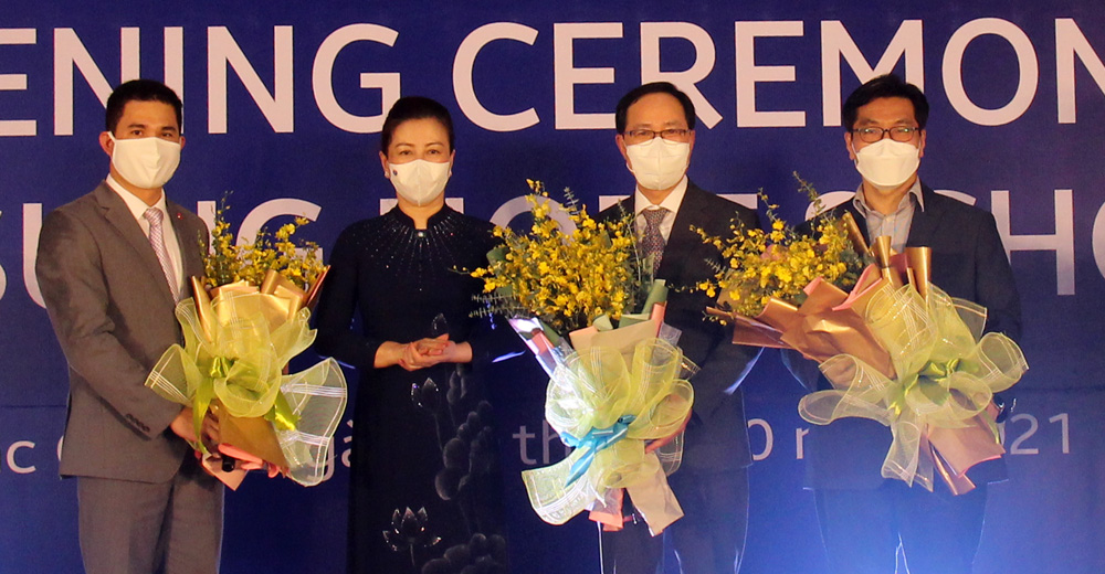 {keywords} {keywords}