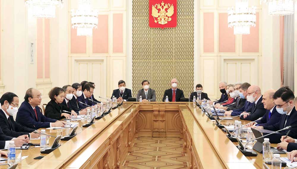 {keywords} {keywords}