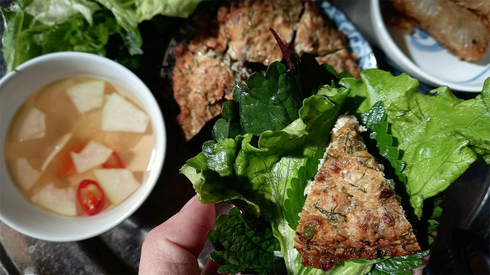 Don't be squeamish, it's delish: ragworm omelet in chilly Hanoi