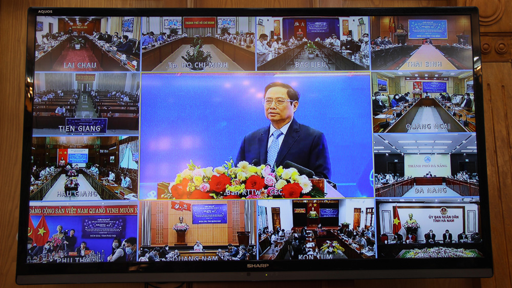 {keywords} {keywords}