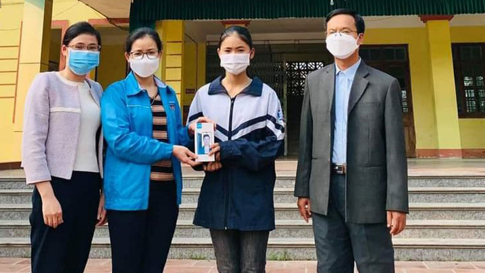 {keywords} {keywords}