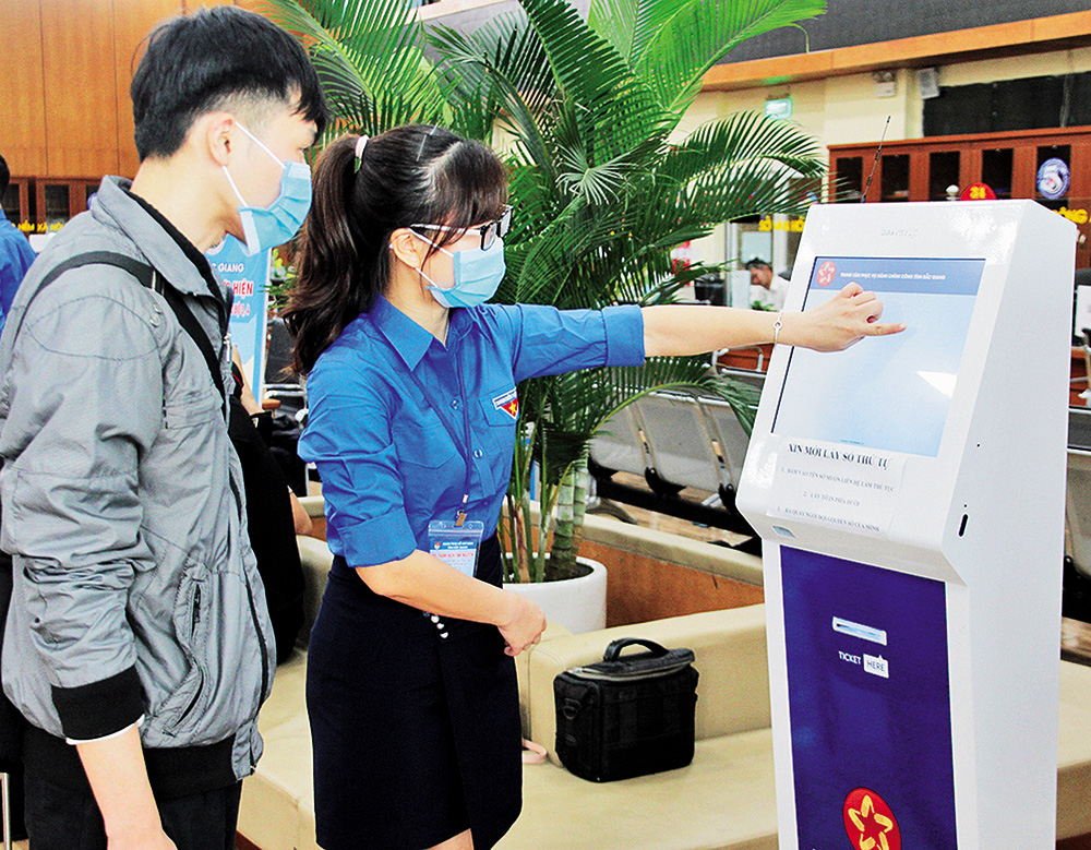 {keywords} {keywords}