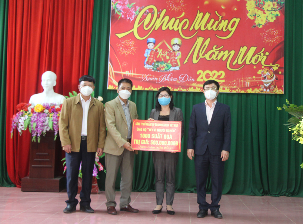 {keywords} {keywords}