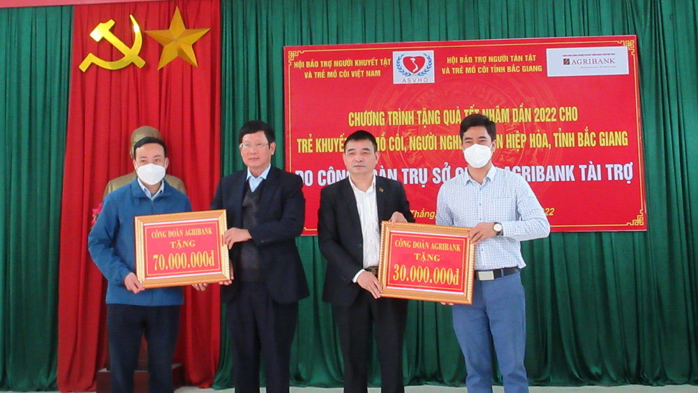 {keywords} {keywords}