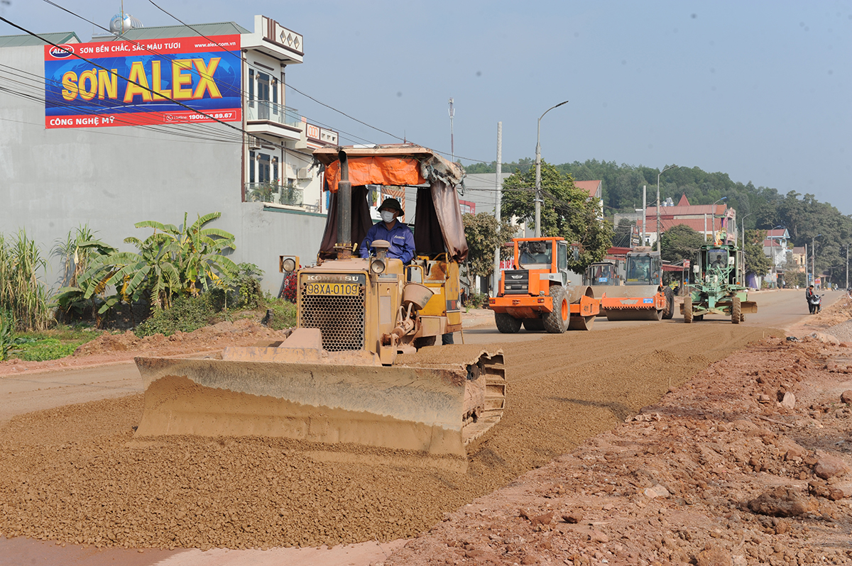 {keywords} {keywords}