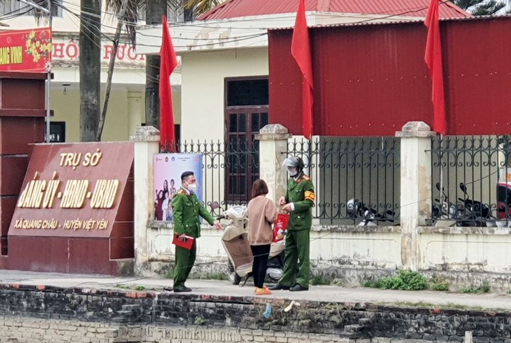 {keywords} {keywords}