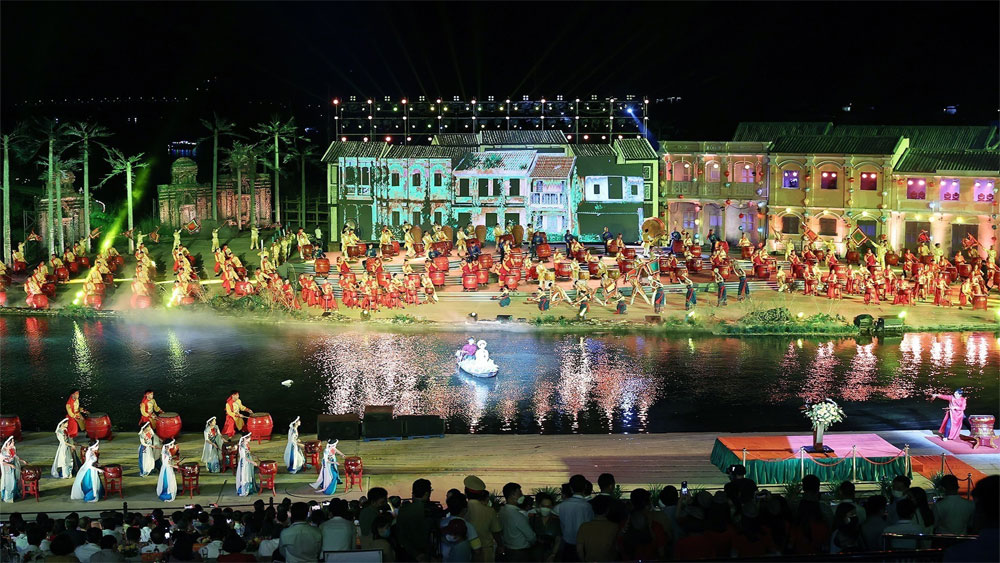 {keywords} {keywords}