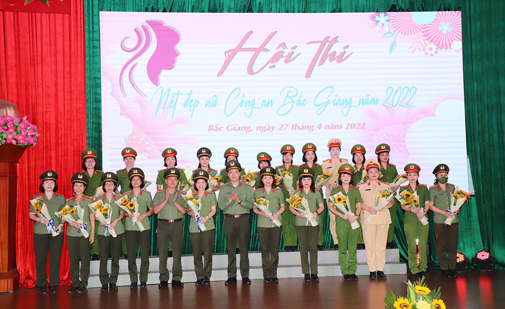 {keywords} {keywords}