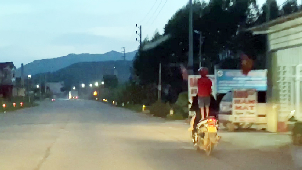 Đùa với tử thần