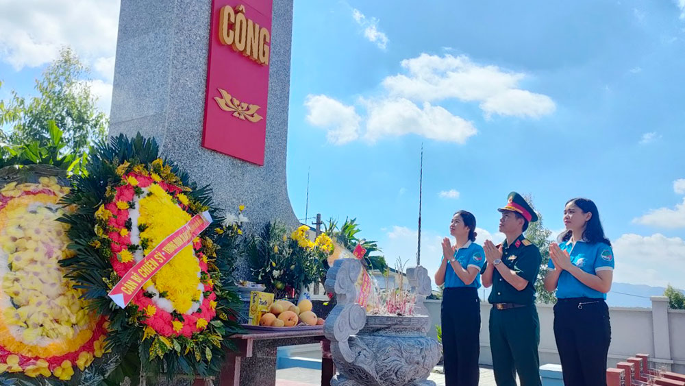 Phụ nữ Bắc Giang đẩy mạnh các hoạt động tri ân người có công