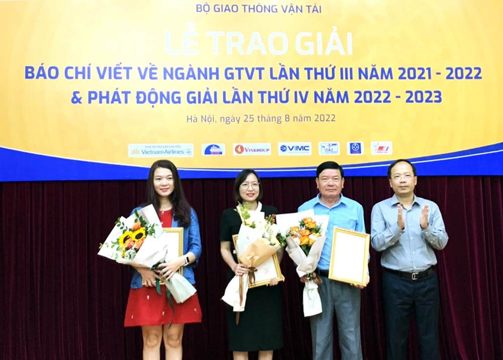 {keywords} {keywords}