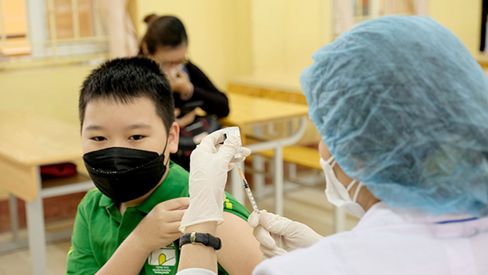 Tốc độ tiêm vaccine Covid-19 cho trẻ từ 5-11 tuổi còn chậm