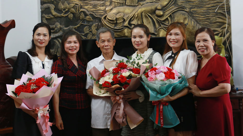 {keywords} {keywords}