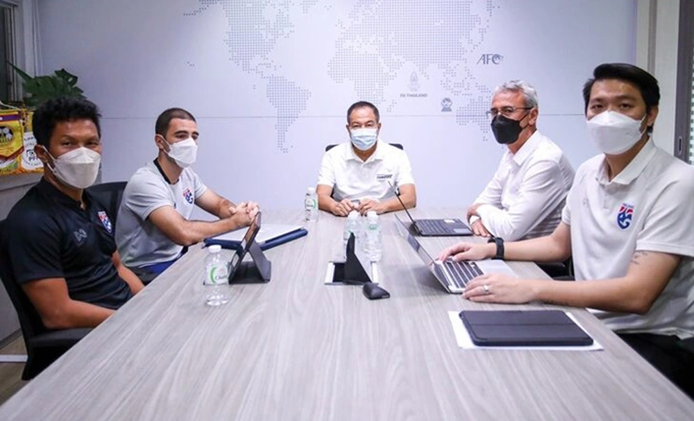 {keywords} {keywords}