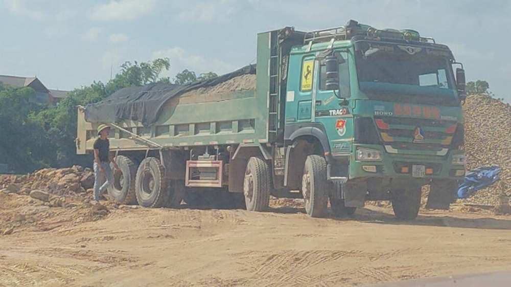 {keywords} {keywords}