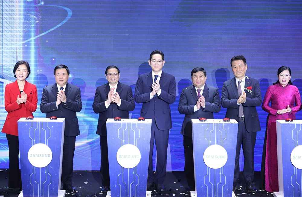 {keywords} {keywords}