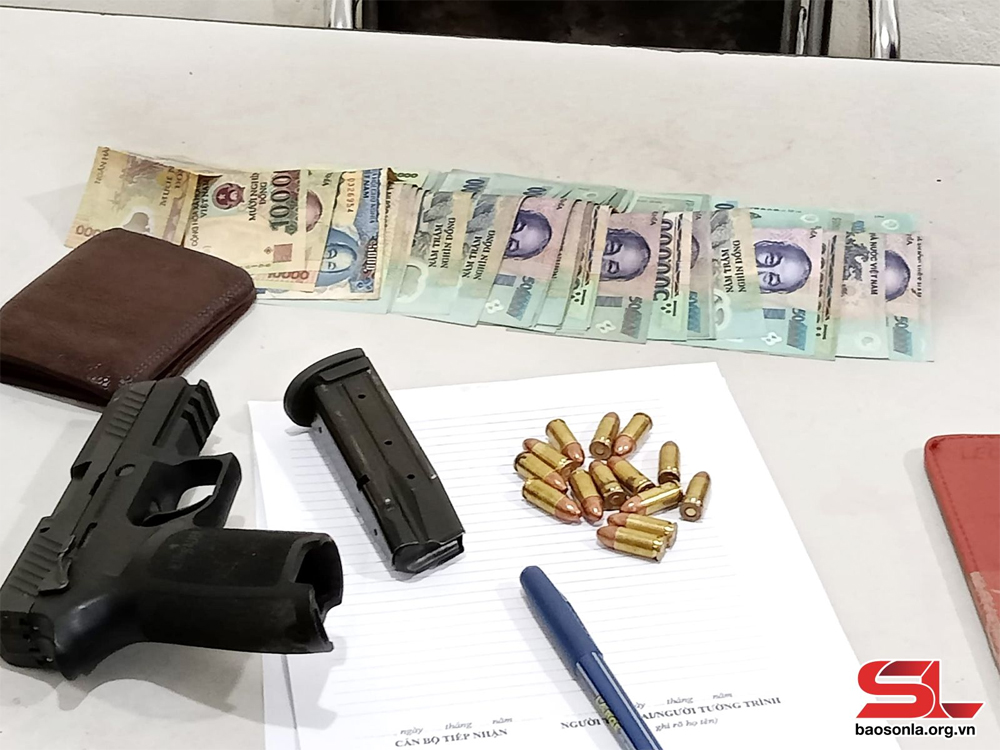 {keywords} {keywords}