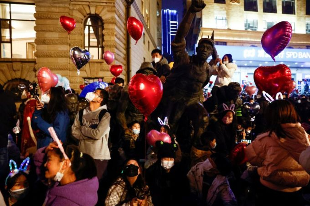 {keywords} {keywords}