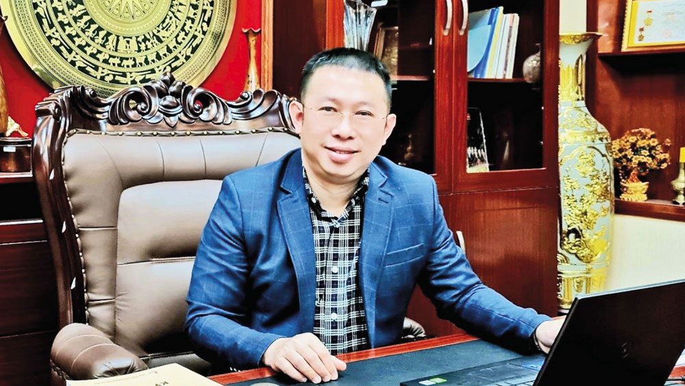 {keywords} {keywords}