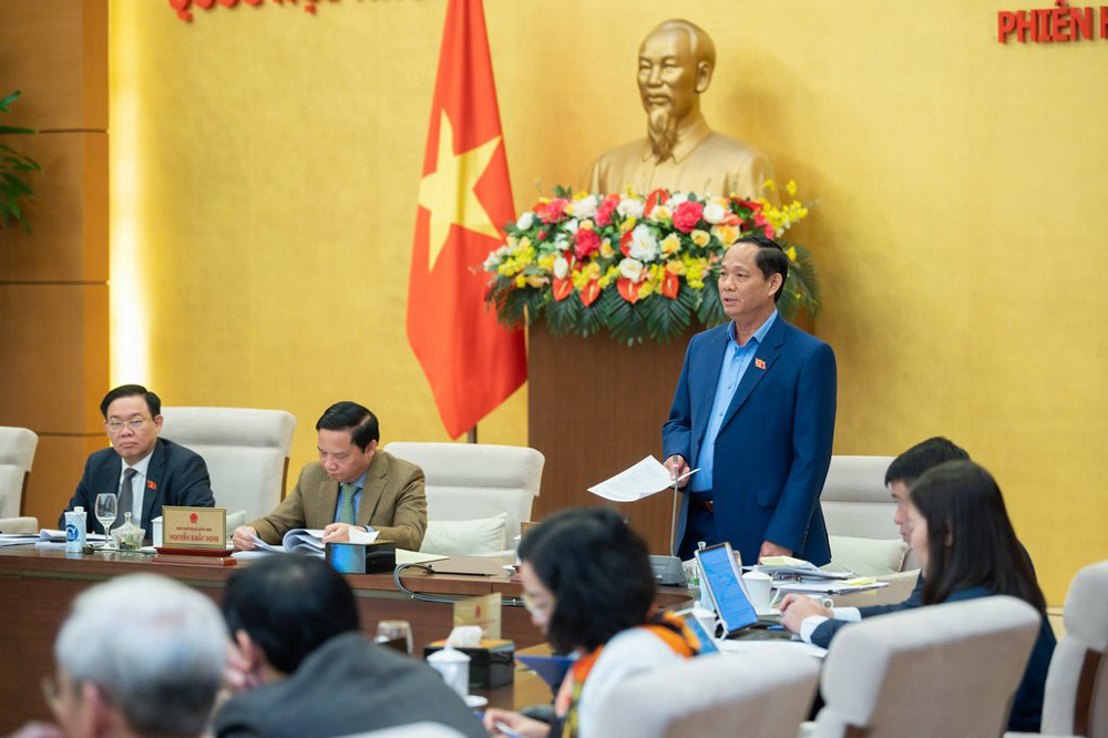 {keywords} {keywords}